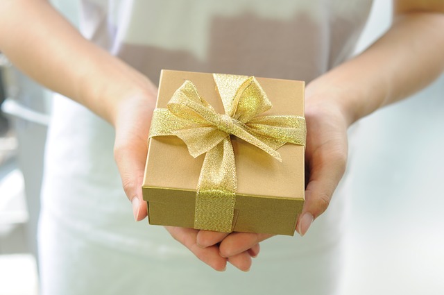 gift box gift box