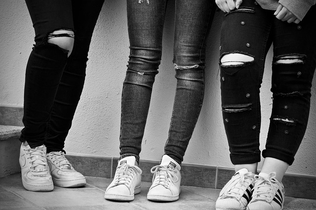 jeans jeans