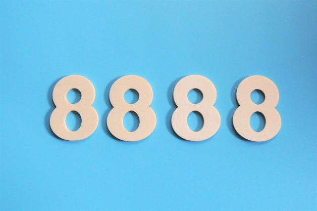 8 8