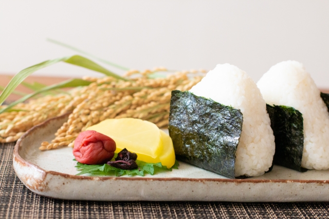 おにぎり おにぎり